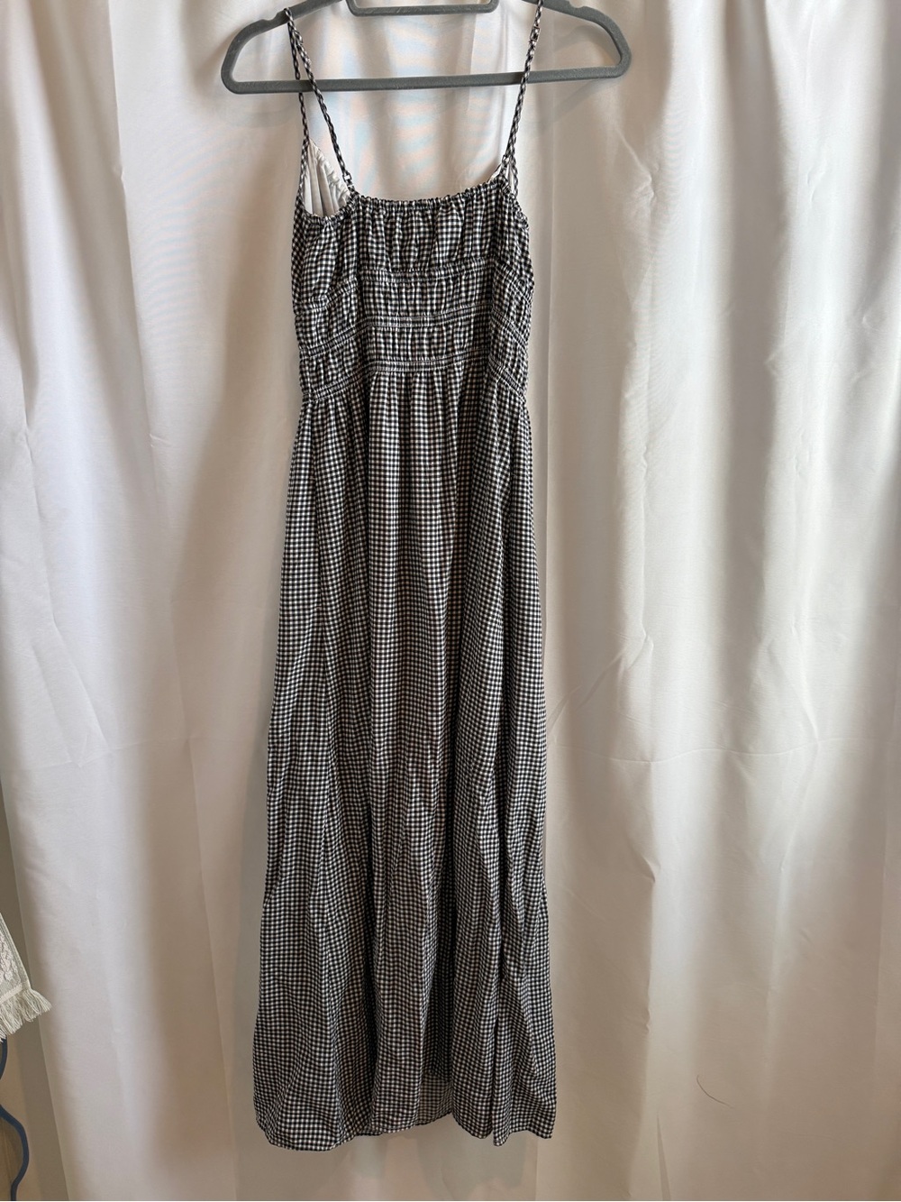 Abercrombie & Fitch Black and White Gingham Smocked Maxi Dress - Picture 6 of 6